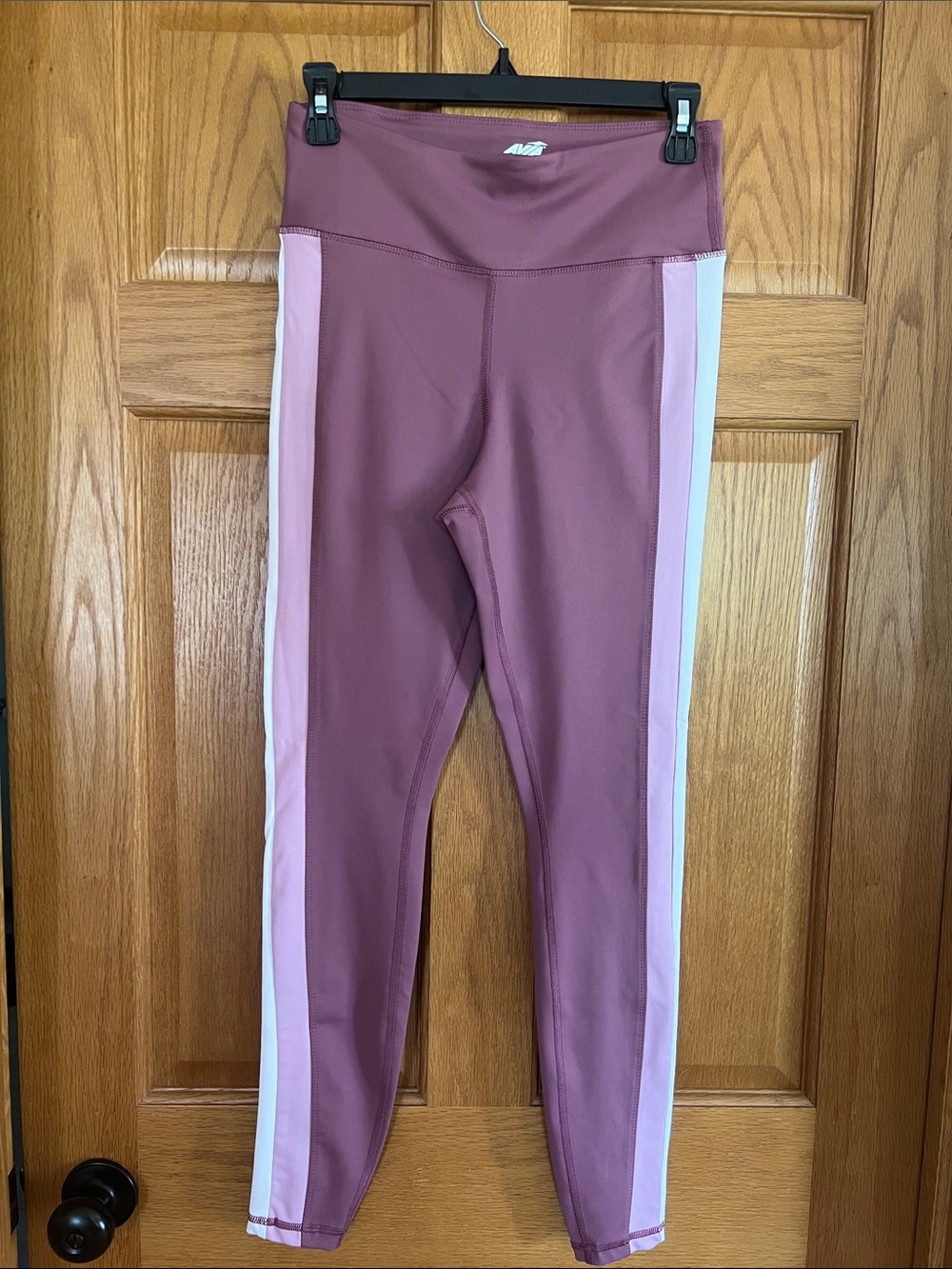 Avia Mauve Leggings with Stripes
